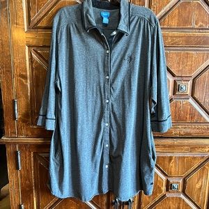 Vera Wang Nightshirt